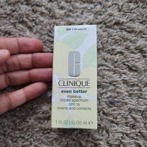 Clinique Even Better Makeup SPF 15 - Amber- WN 118